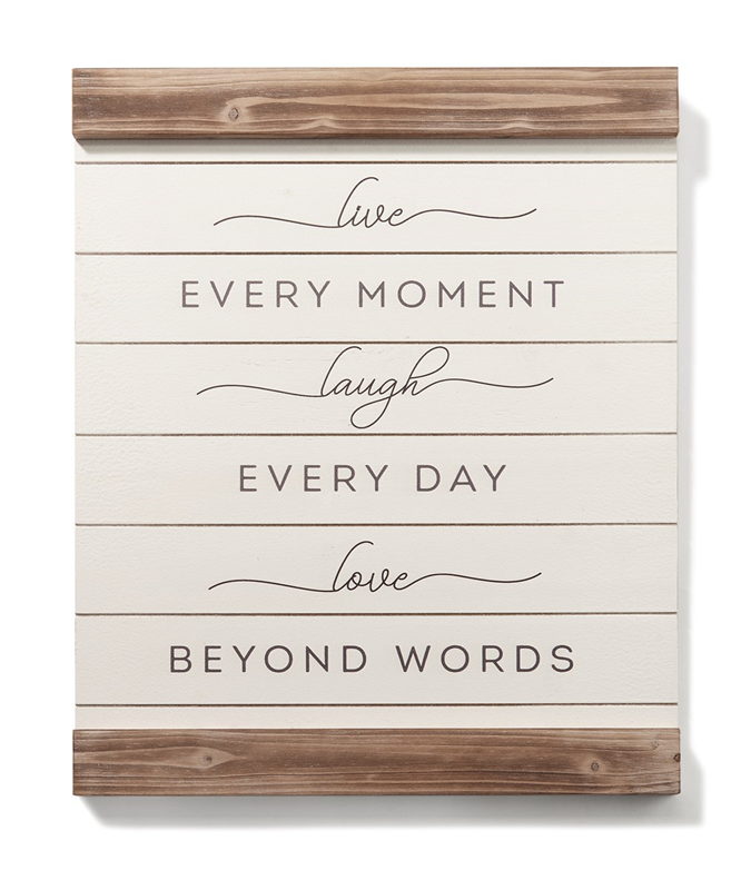 Every Moment Sentiment Wall Decoration
