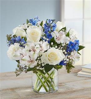 Serene Wishes in Cylinder vase Flower Bouquet