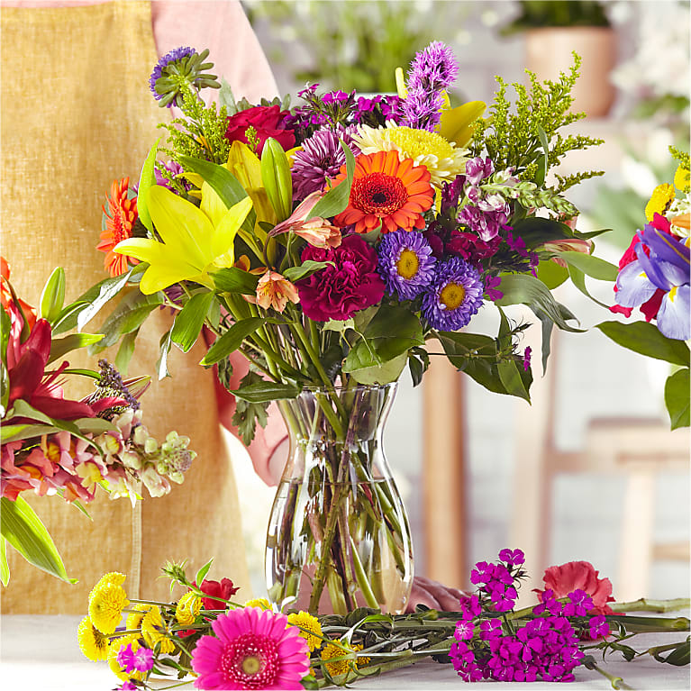 Bold & Bright – A Florist Original Flower Bouquet