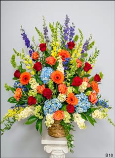 B18 Glorious Splendor Floor Basket Flower Bouquet