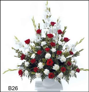 B26 Red and White Urn 4 Flower Bouquet