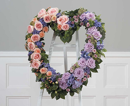 Pastel rose heart wreath Flower Bouquet
