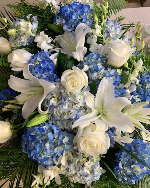 Hydrangea Blue & White  casket blanket