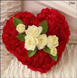 CN4 Casket Floral Heart Pillow Flower Bouquet
