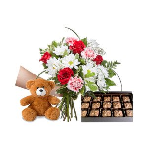 Florist Choice Valentine Bouquet Combo: colours and flowers vary
