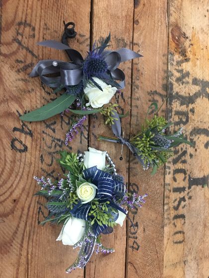 Simply Stated Succulent and White Wedding Flowers