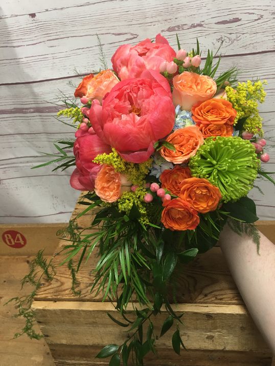 Bright & Beautiful Wedding Flowers