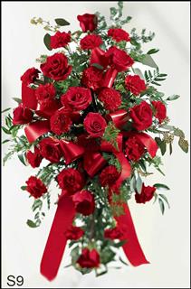 S9 All Red Standing Spray Flower Bouquet
